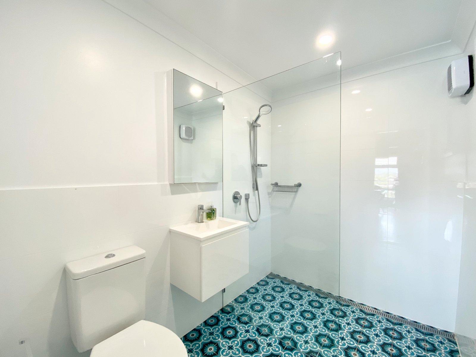 7 Victor Parade SHOAL BAY 14