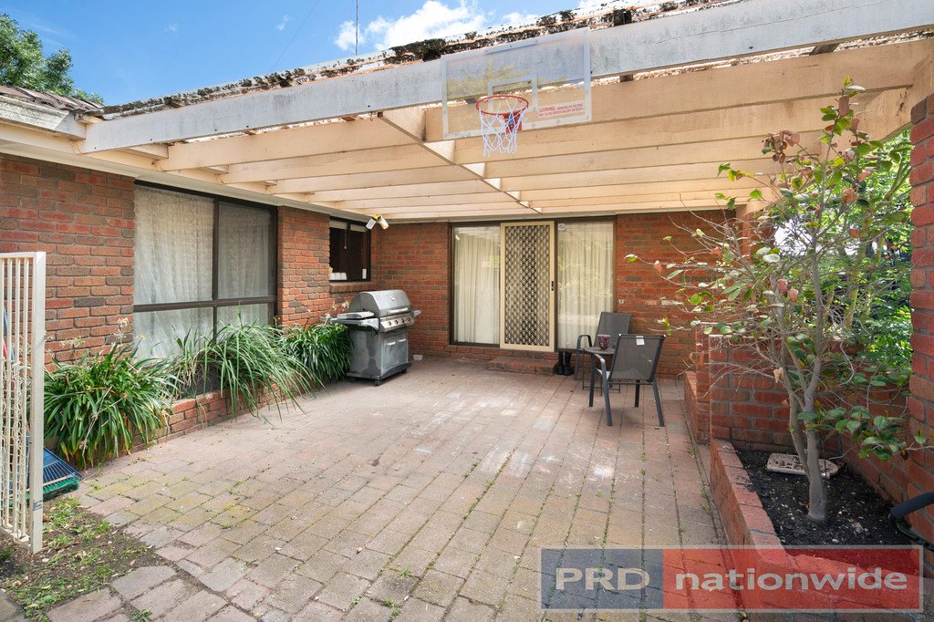 7 Virginia Court DELACOMBE 4