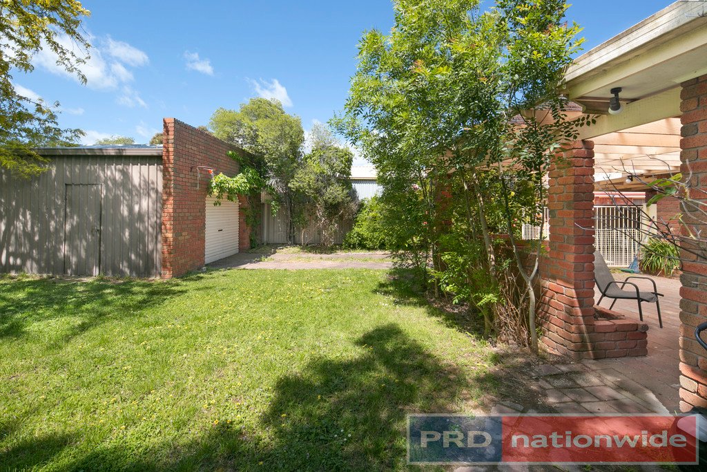 7 Virginia Court DELACOMBE 5