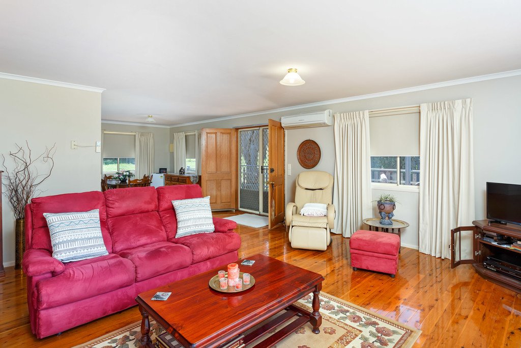 7 Wagga Wagga Street OURA 10