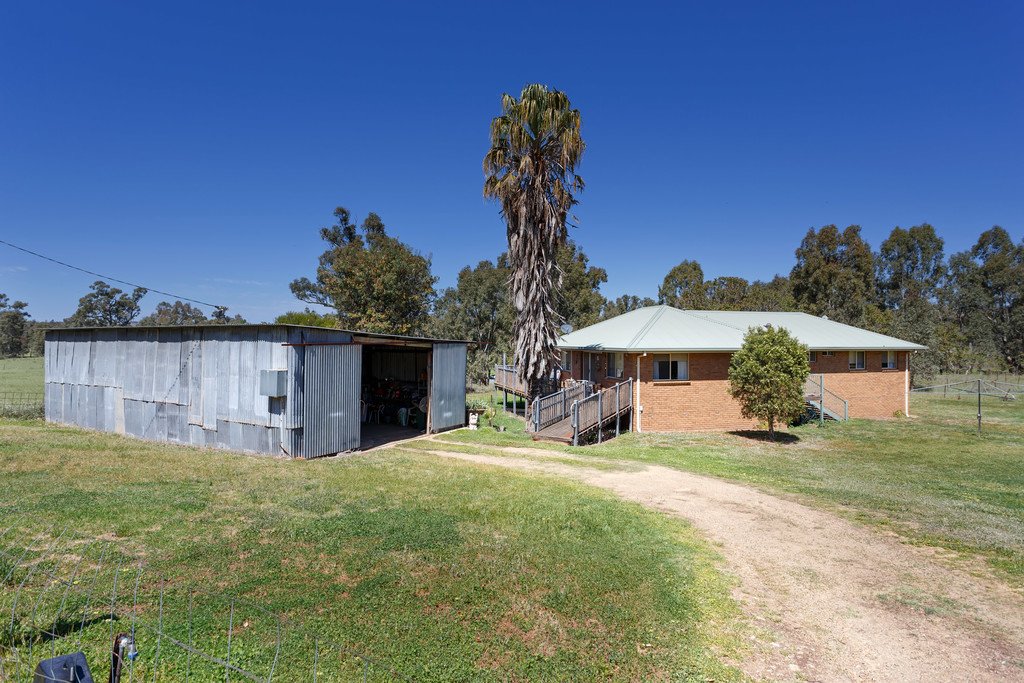 7 Wagga Wagga Street OURA 12