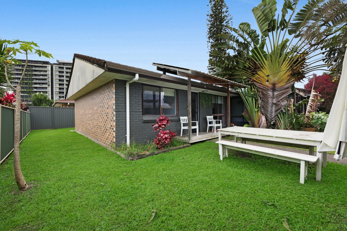 7 Walker Avenue Palm Beach 45