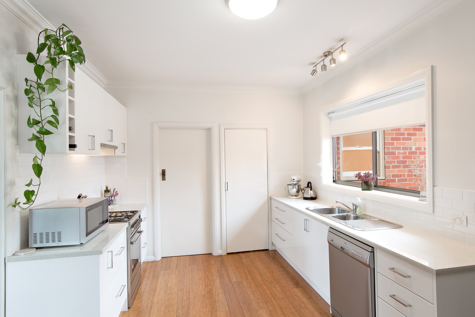Gallery: 7 Waller Avenue