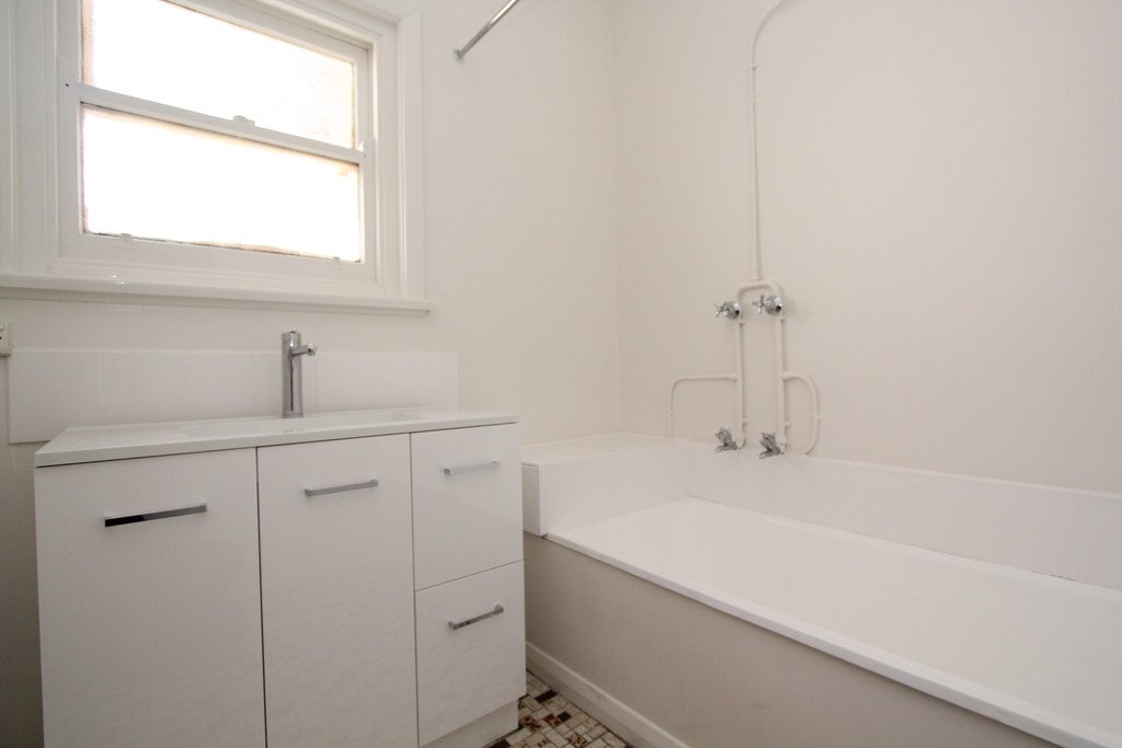 7 Walsh Avenue BALLARAT NORTH 7