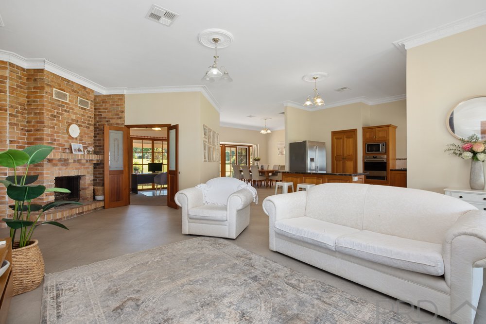 7 Walter Parade BLACK HILL 6