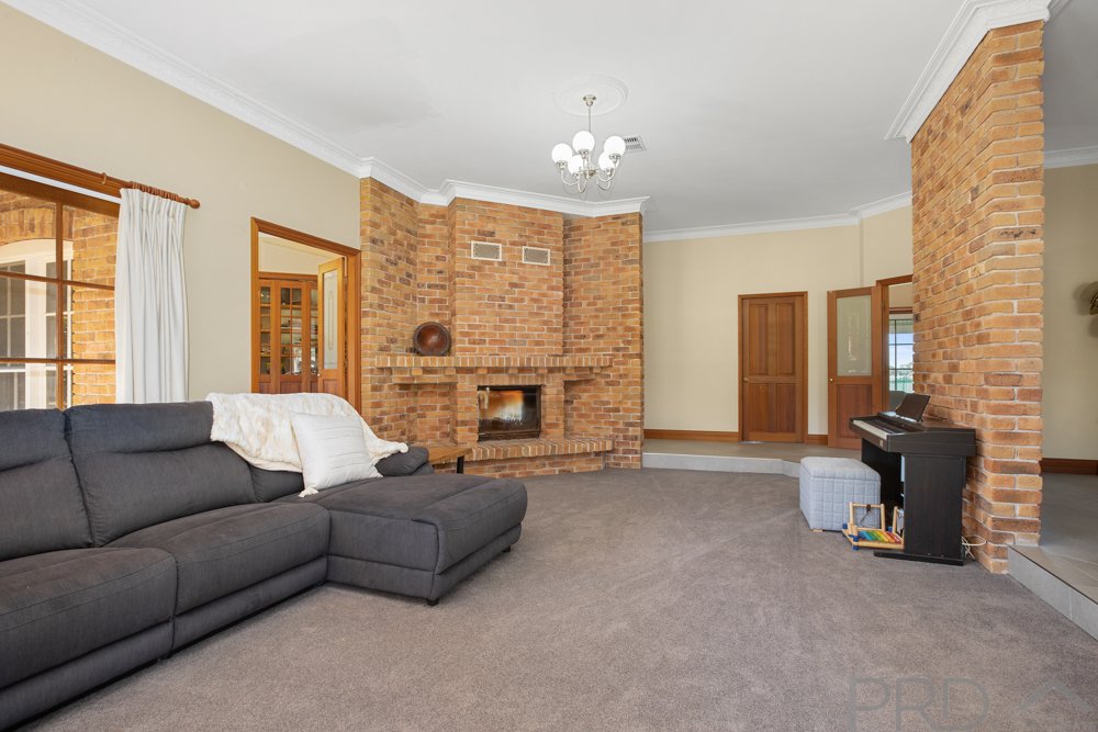 7 Walter Parade BLACK HILL 11