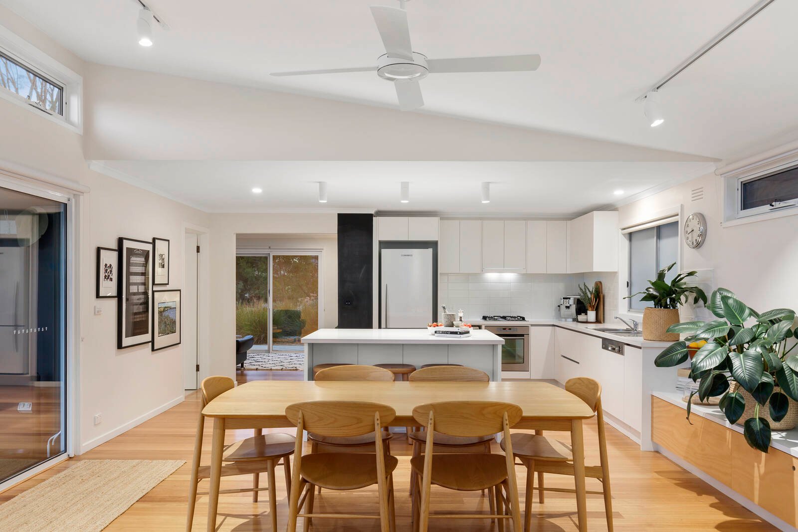 Real Estate and Property in 7 Ward Street, St Leonards, VIC