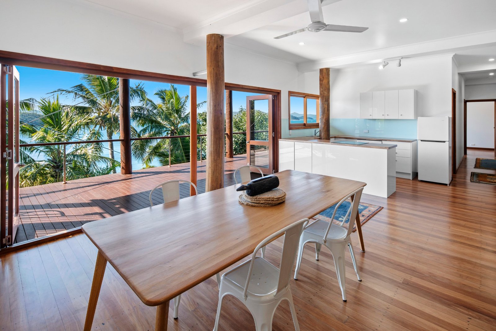 7 Warrain Street SHUTE HARBOUR 16