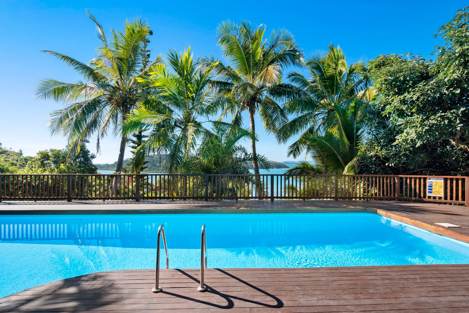 7 Warrain Street SHUTE HARBOUR 21