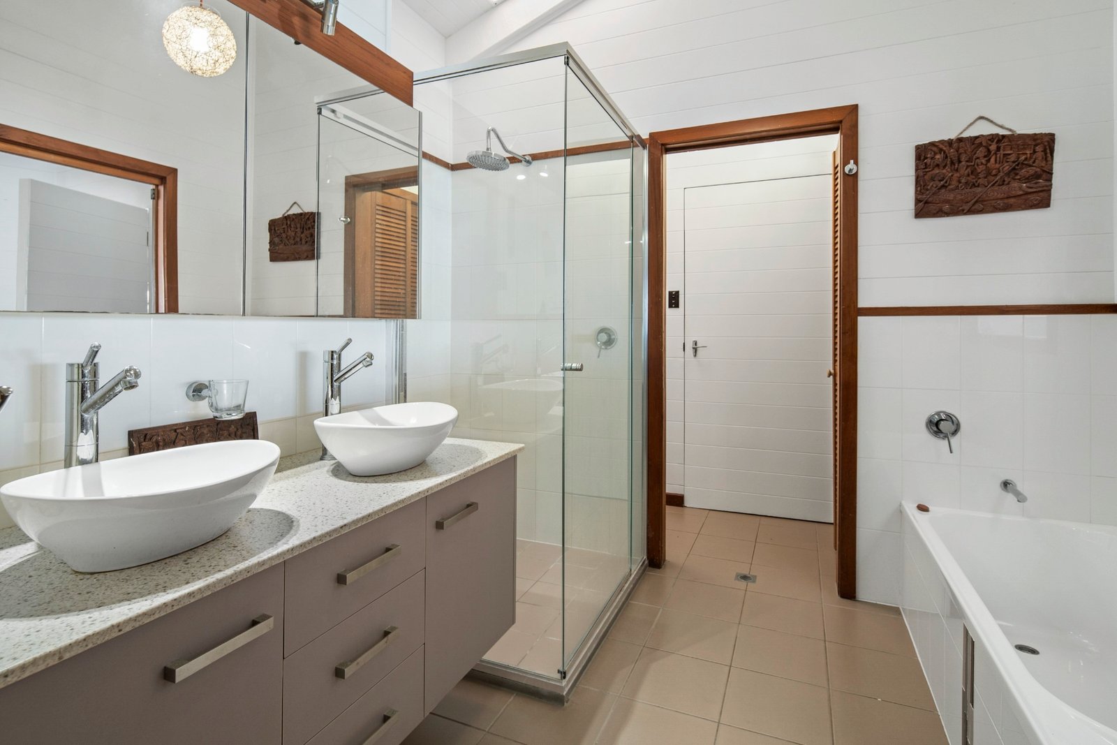 7 Warrain Street SHUTE HARBOUR 28