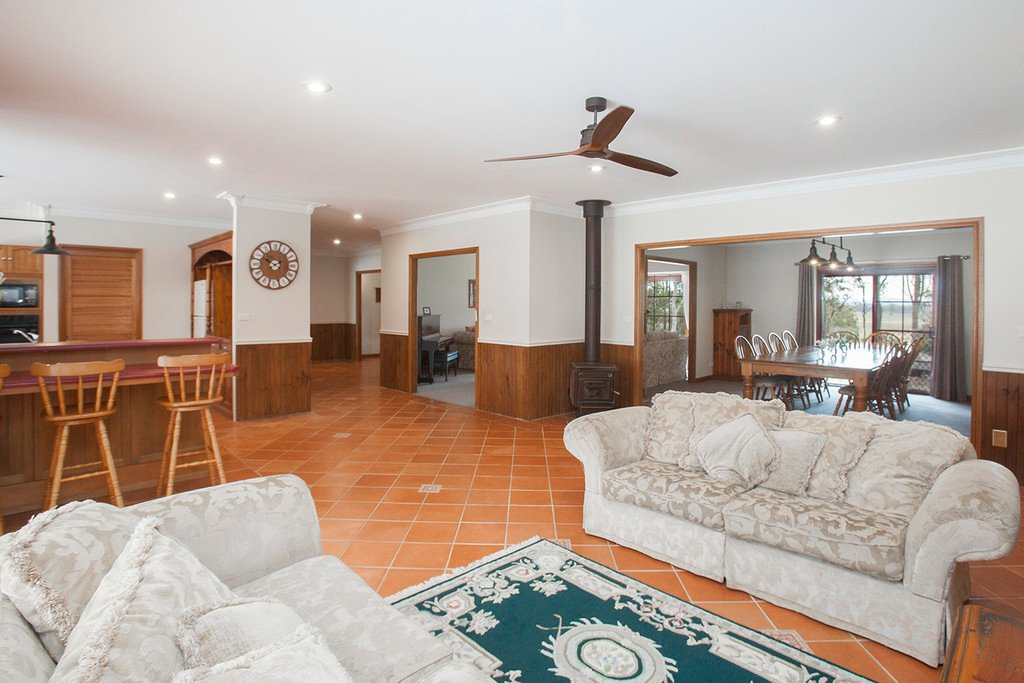7 Warrigal Close BRANDY HILL 19