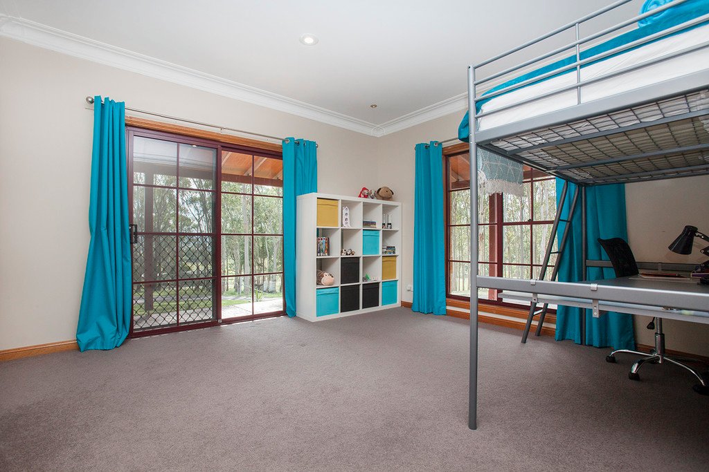 7 Warrigal Close BRANDY HILL 24