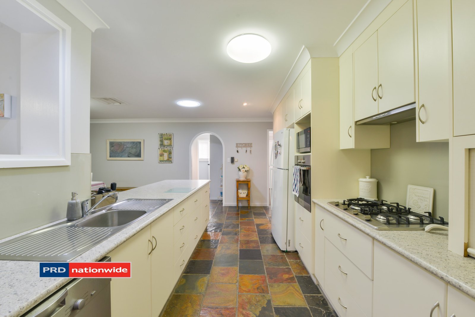 7 Wattle Close TAMWORTH 13
