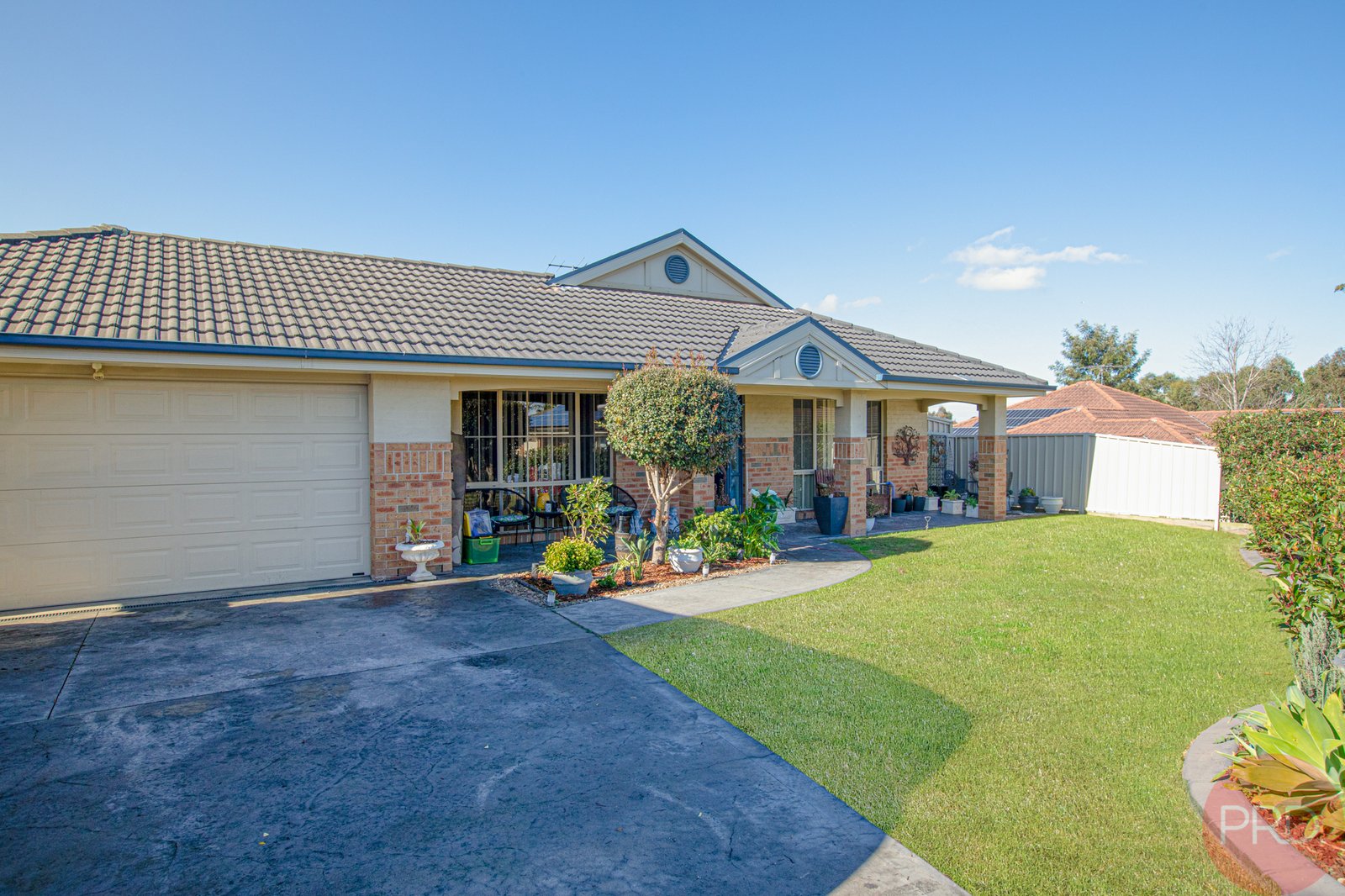 7 Wattlebird Close ABERGLASSLYN 2