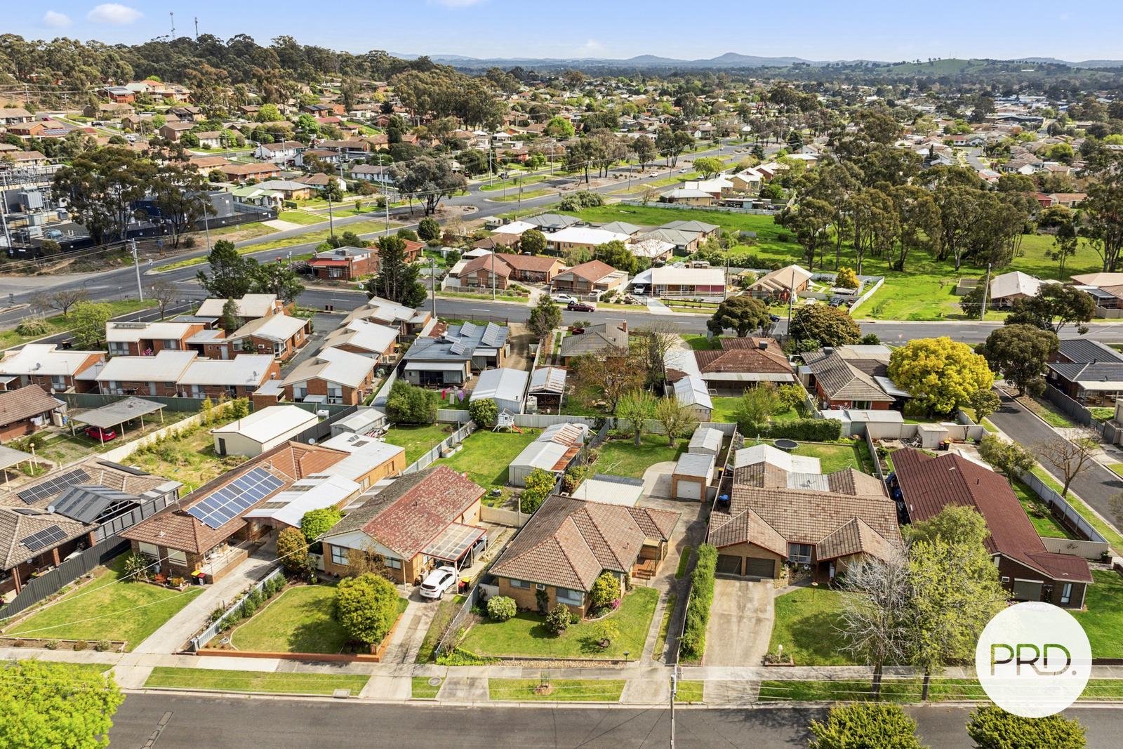 7 Webb Avenue SEYMOUR 11