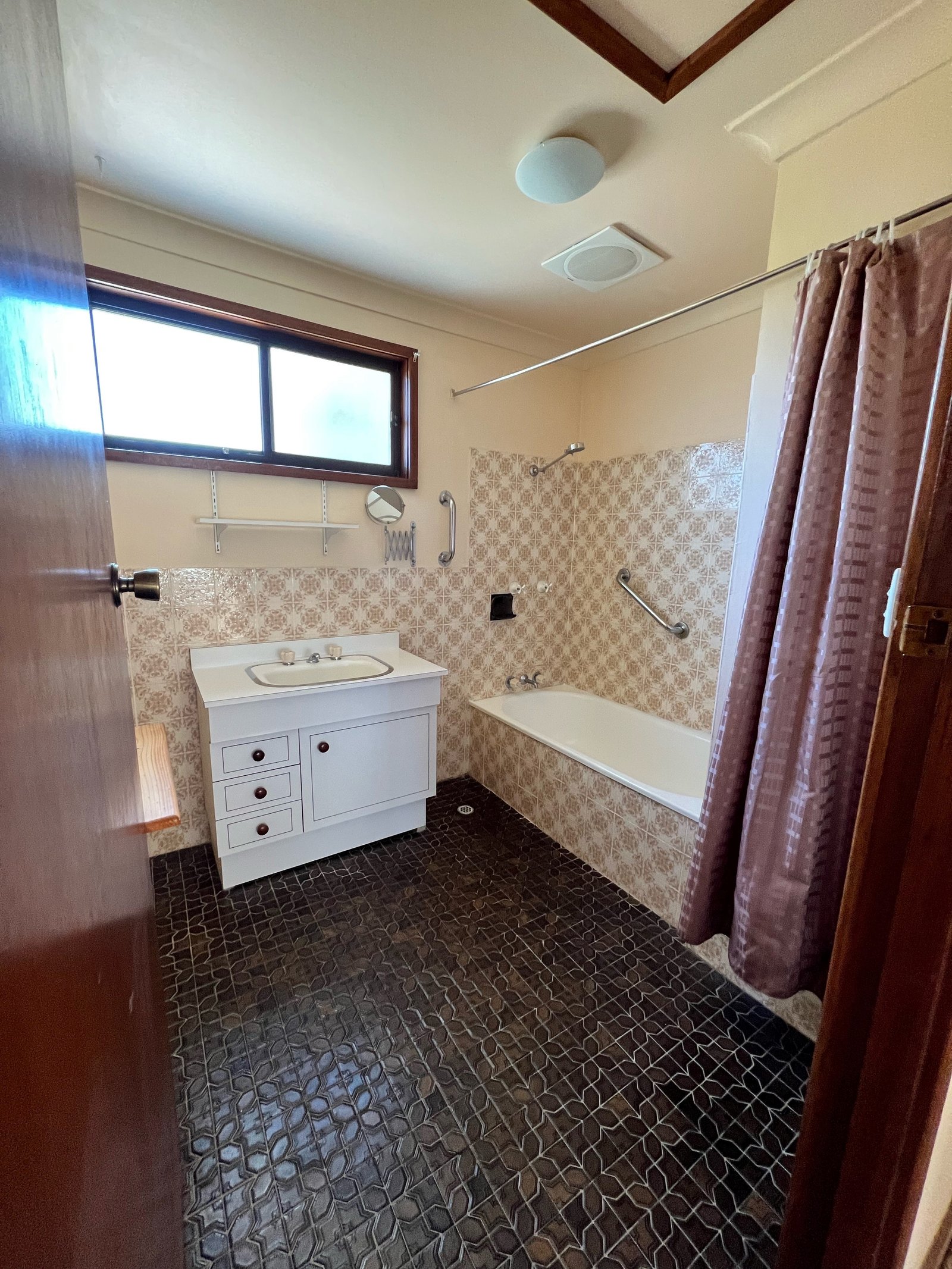 7 Wentworth Avenue NELSON BAY 8