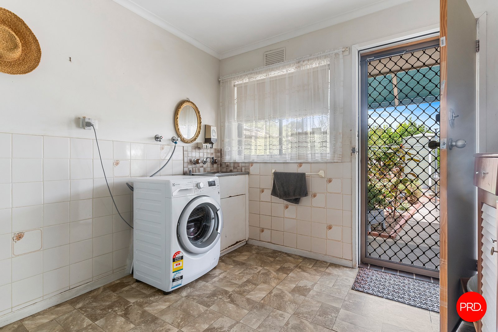 7 Wesley Street KANGAROO FLAT 12