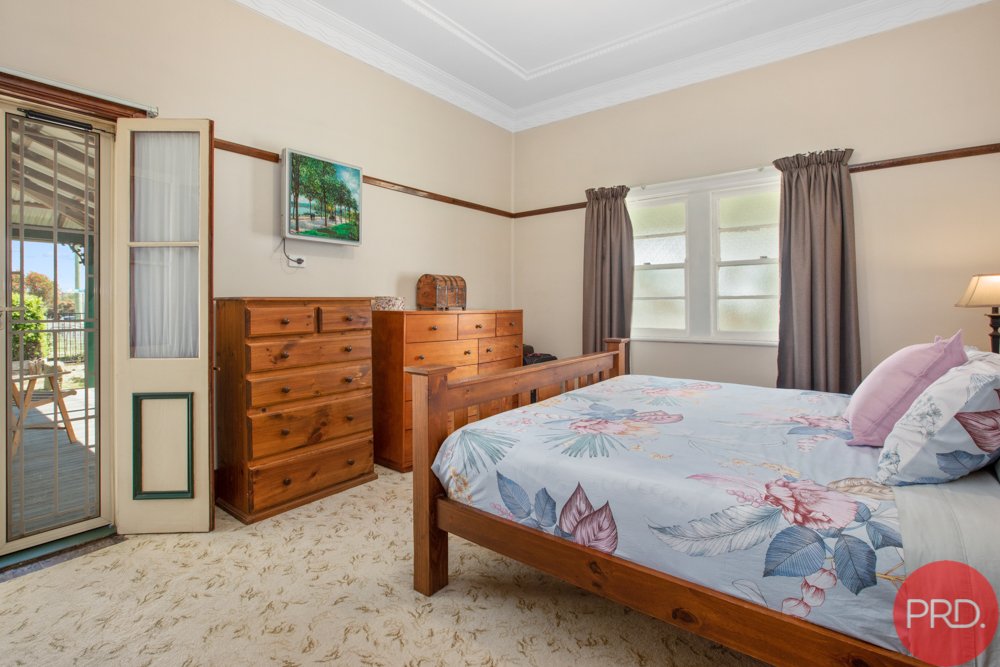 7 West st  GRETA 3