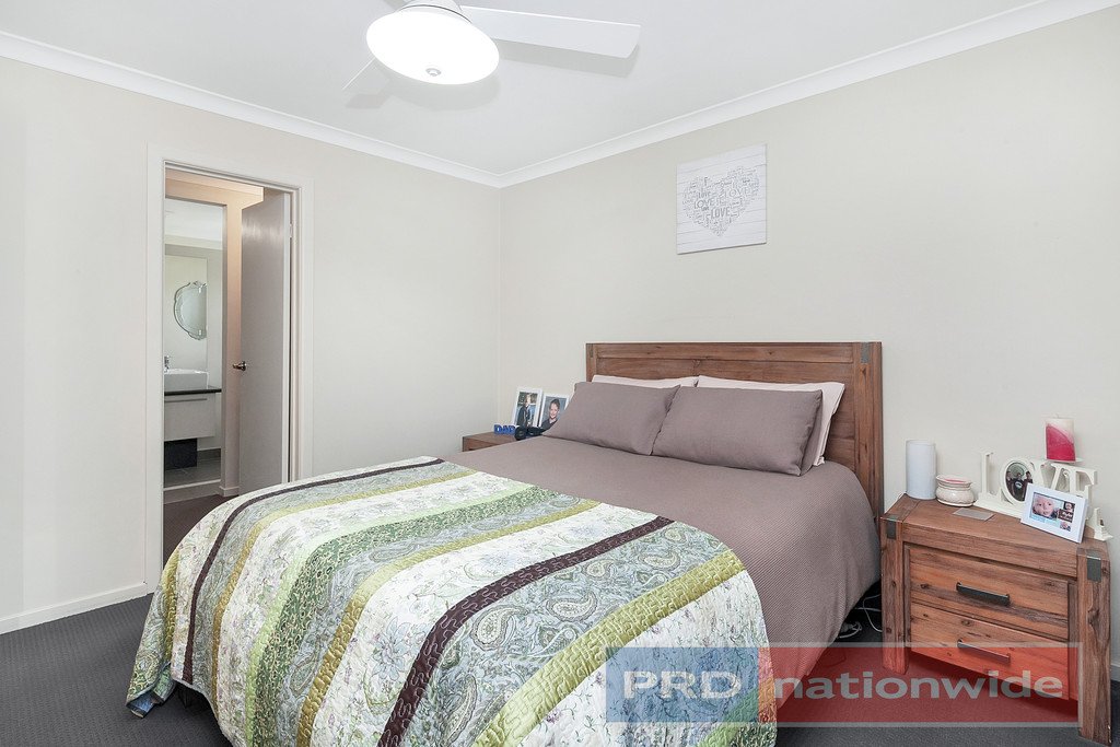 7 West Street CLUNES 8