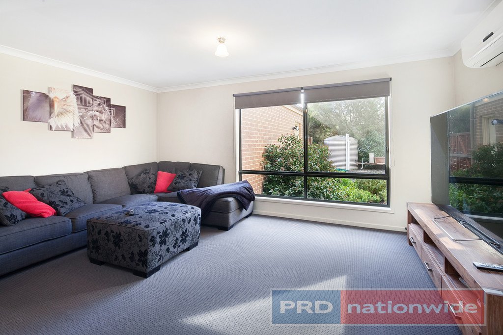 7 West Street CLUNES 10