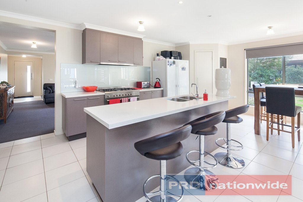 7 West Street CLUNES 11