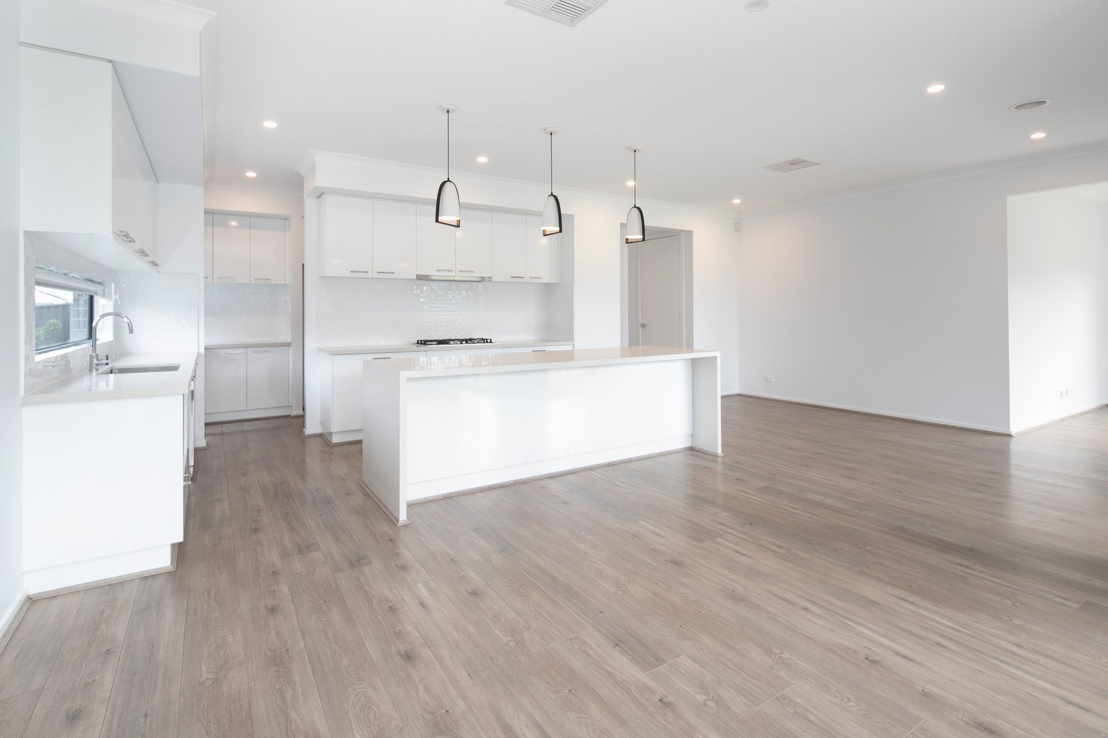 7 Whatman Street LUCAS 9