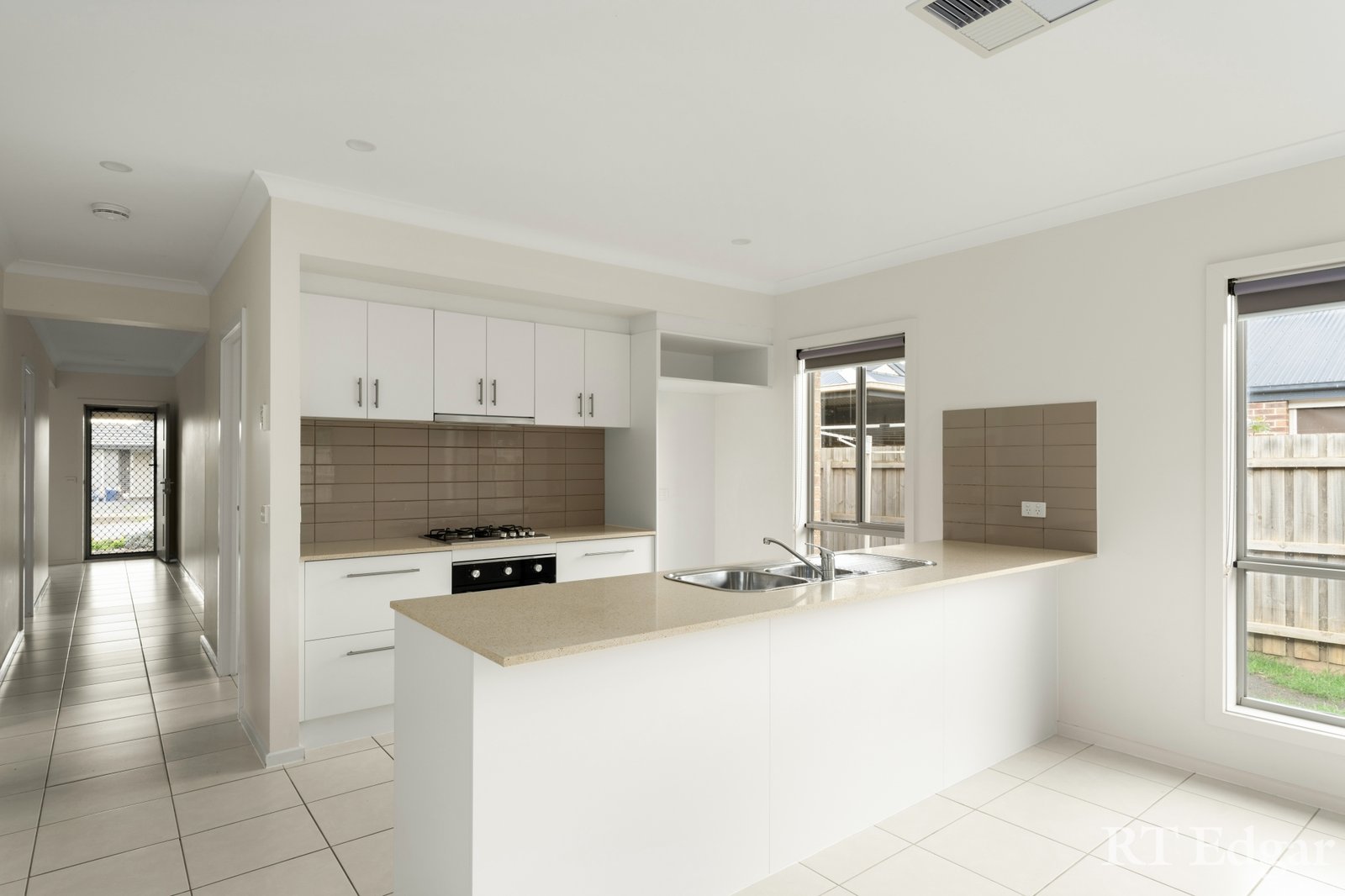 Real Estate and Property in 7 William Court , Lancefield, VIC