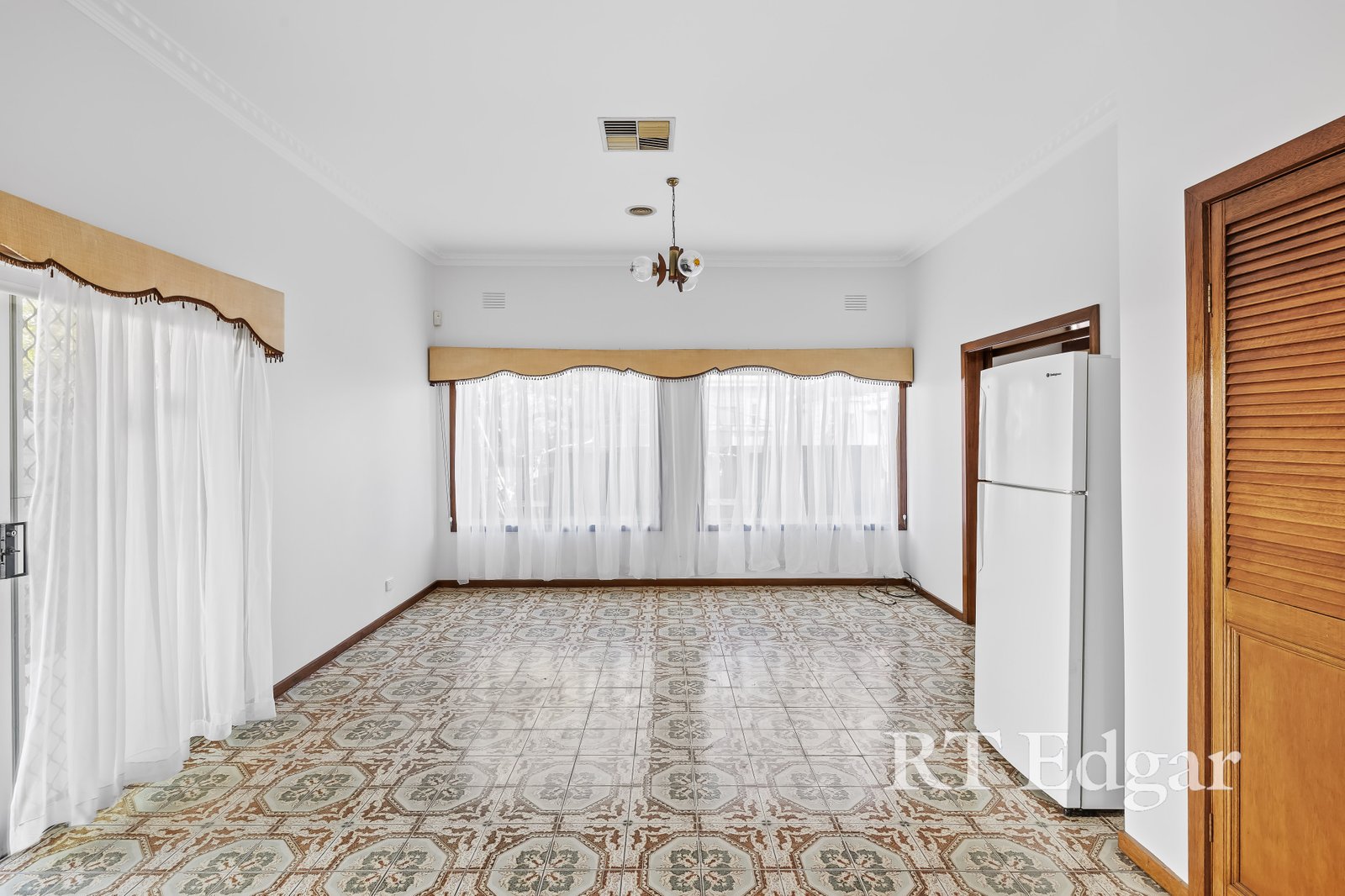 Real Estate and Property in 7 William Street, Preston, VIC