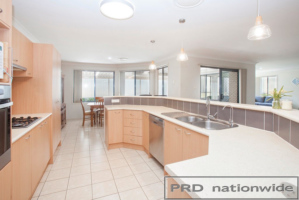 7 Willow Close THORNTON 8