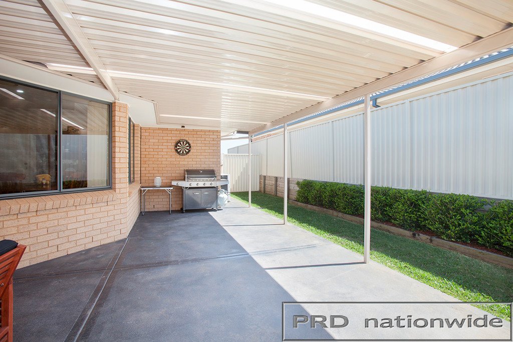 7 Willow Close THORNTON 16