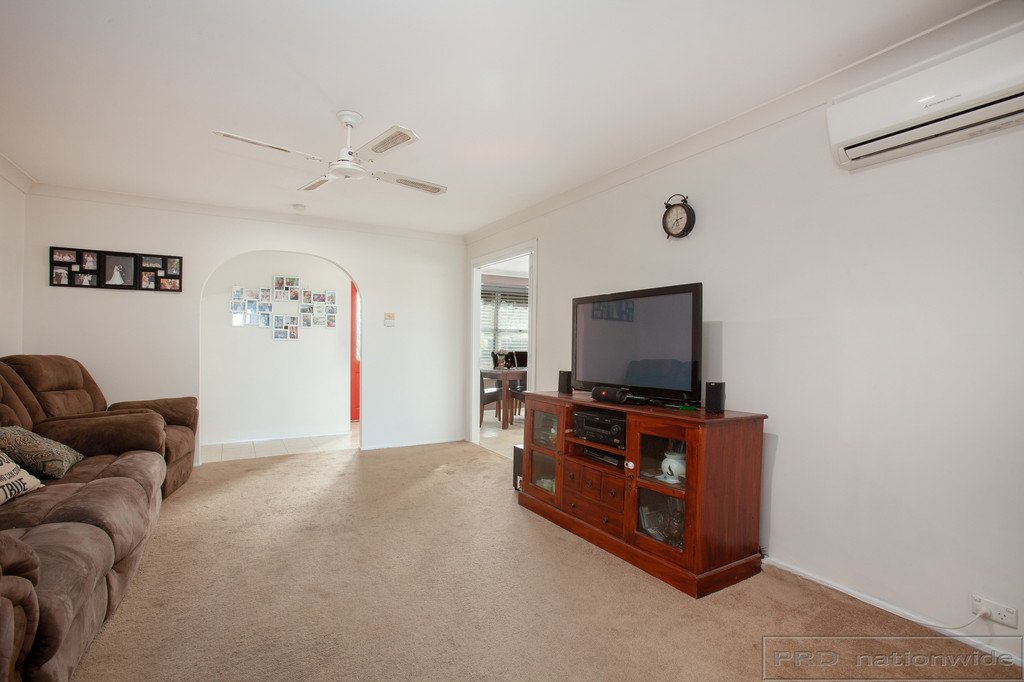 7 Wolstenholme Street RUTHERFORD 5