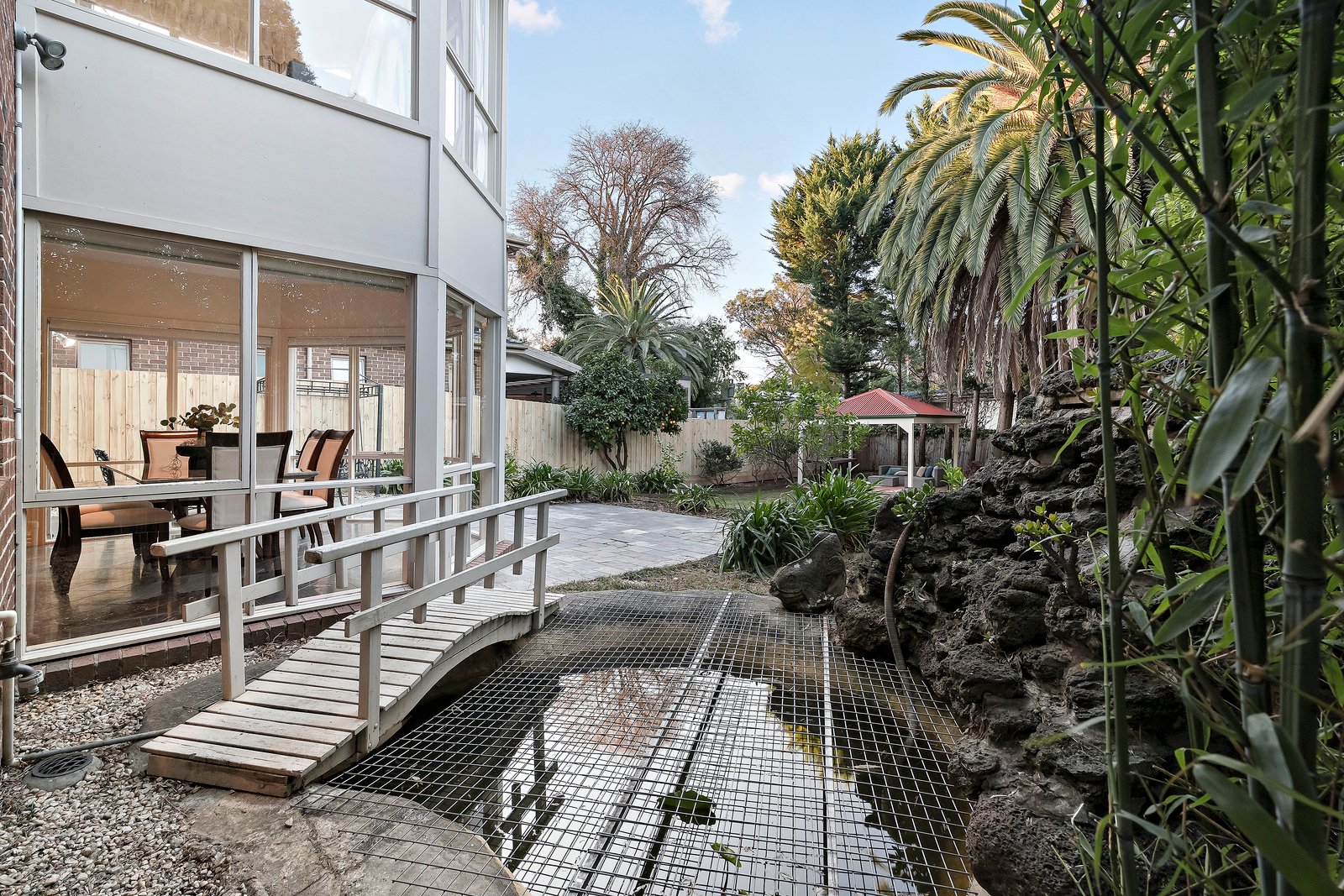 Real Estate and Property in 7 Woodlands Avenue, Camberwell, VIC