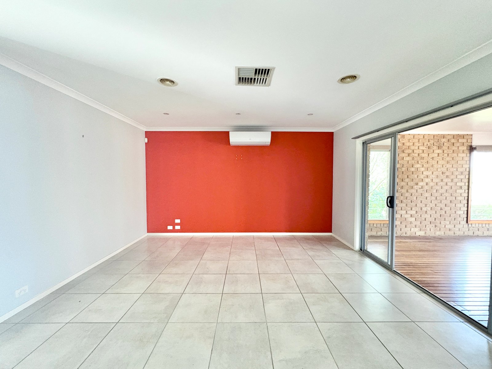 Gallery: 7 Woodleigh Close