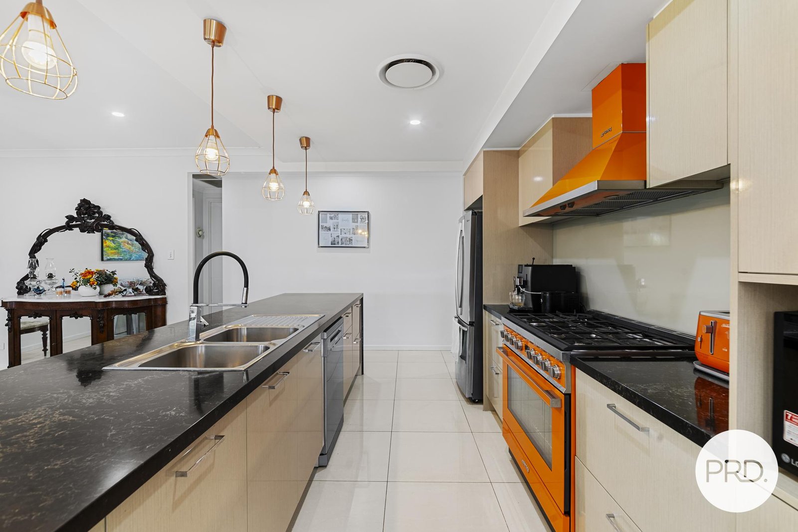 7 Woodside Drive GATTON 4