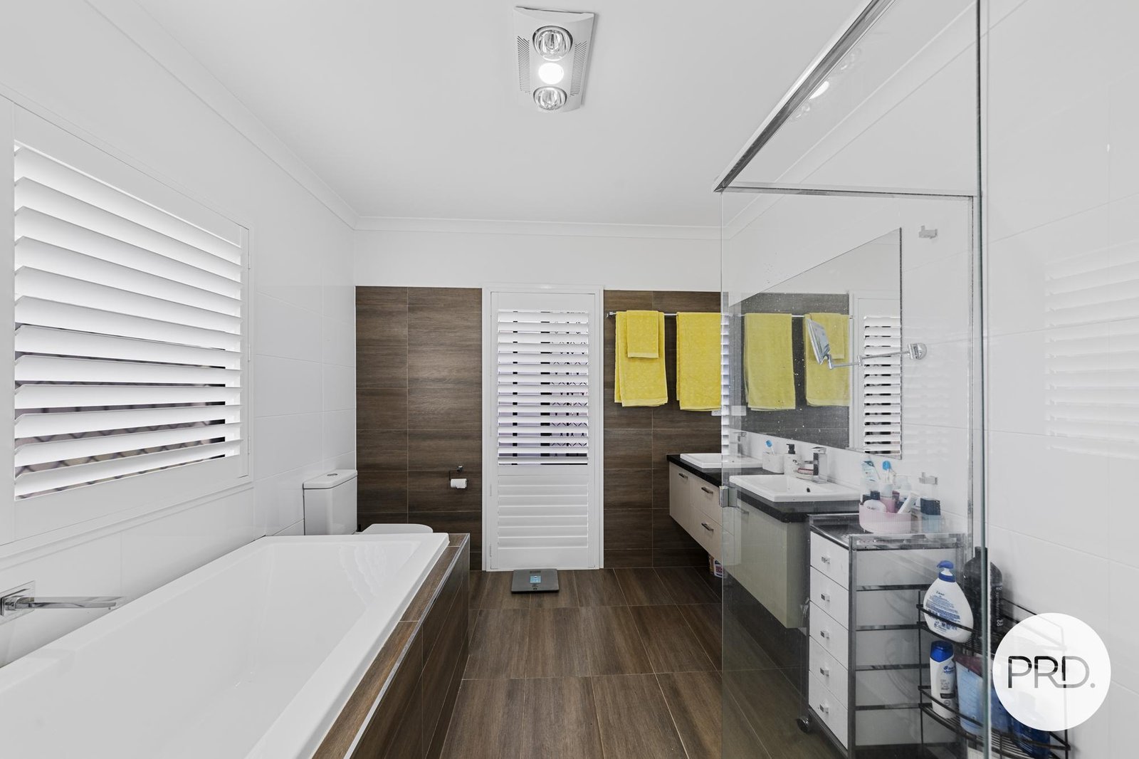 7 Woodside Drive GATTON 9