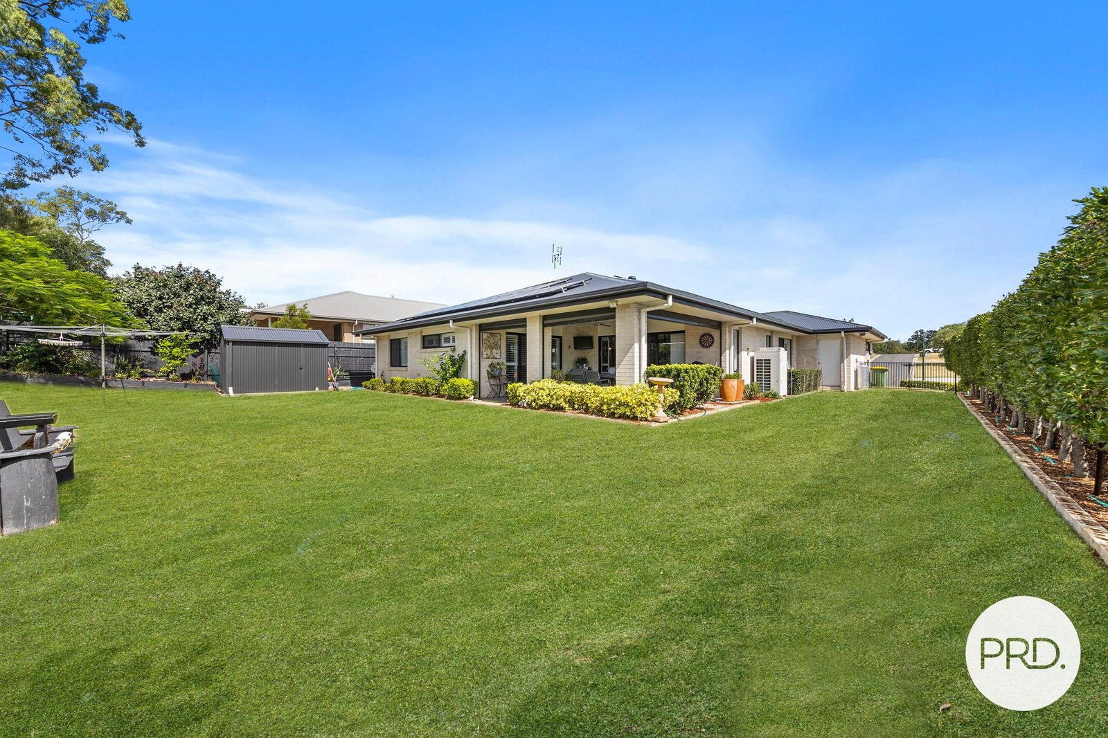 7 Woodside Drive GATTON 18
