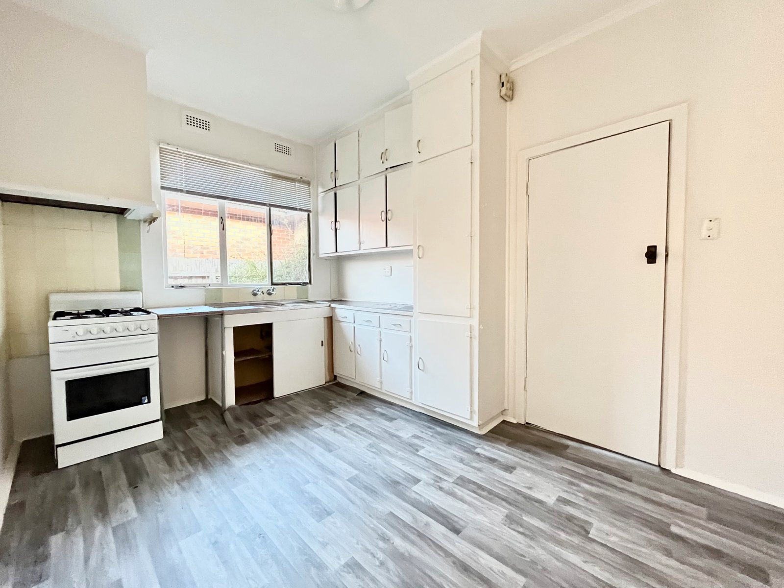 Gallery: 7 Woolert Street