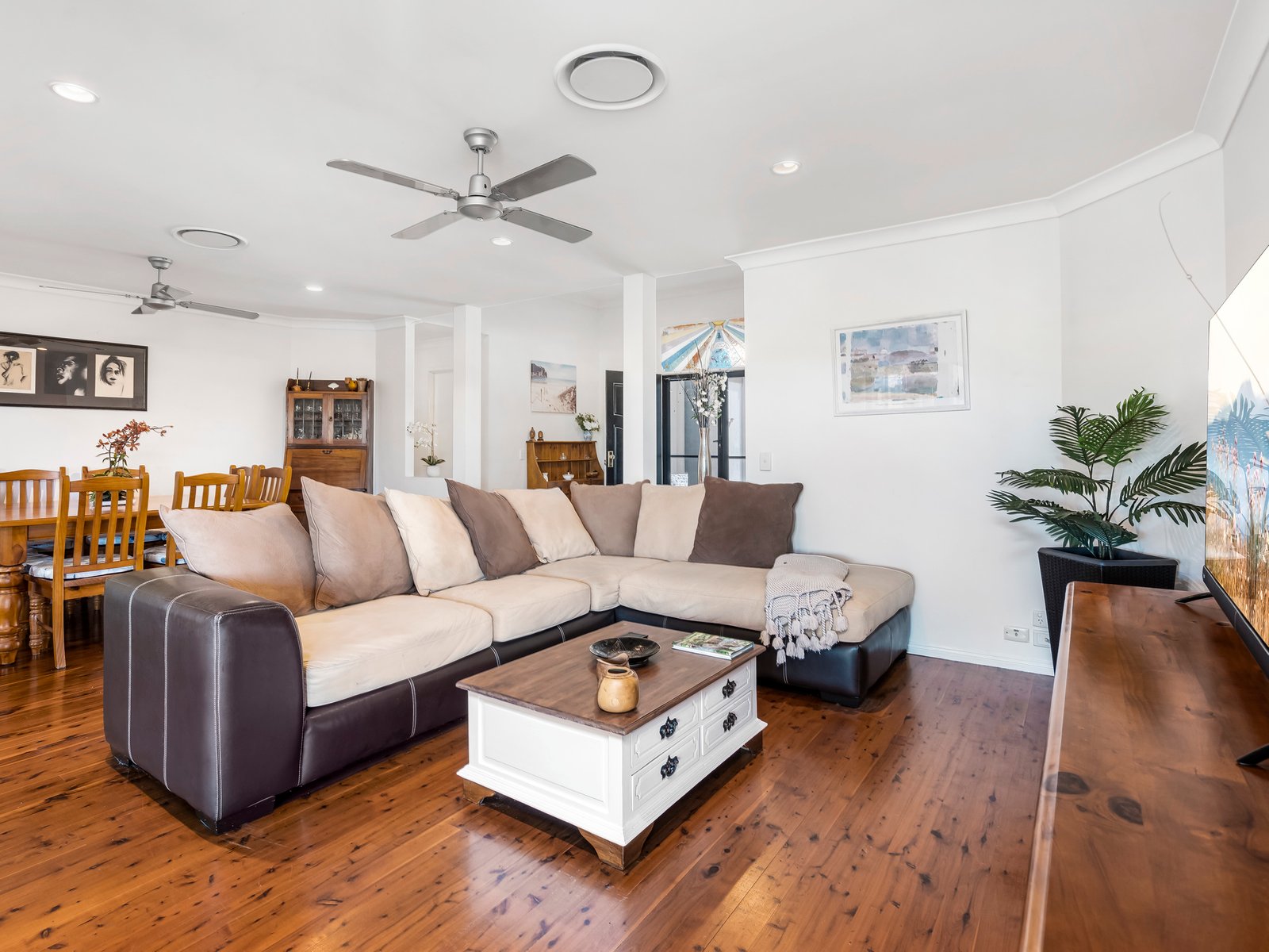 7 Wyara Close ELANORA 6