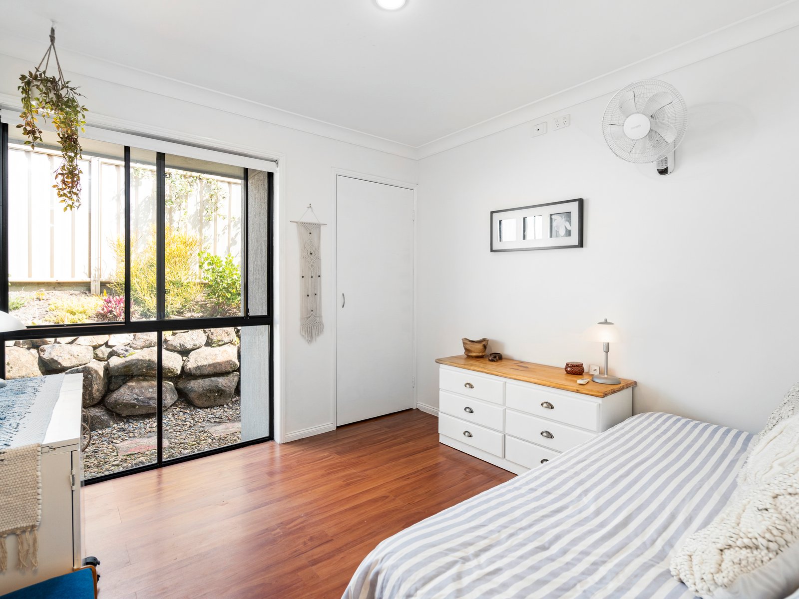 7 Wyara Close ELANORA 15