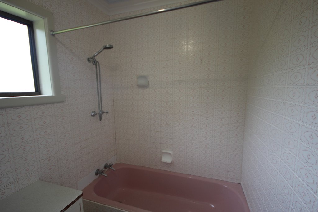 7 Wyralla Court AUSTINS FERRY 8