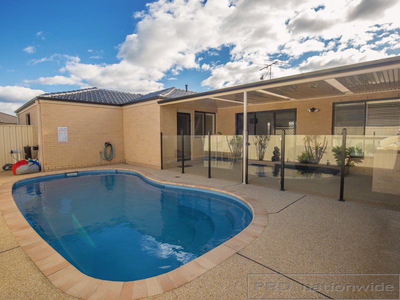 7 Yaldara Avenue THORNTON 11