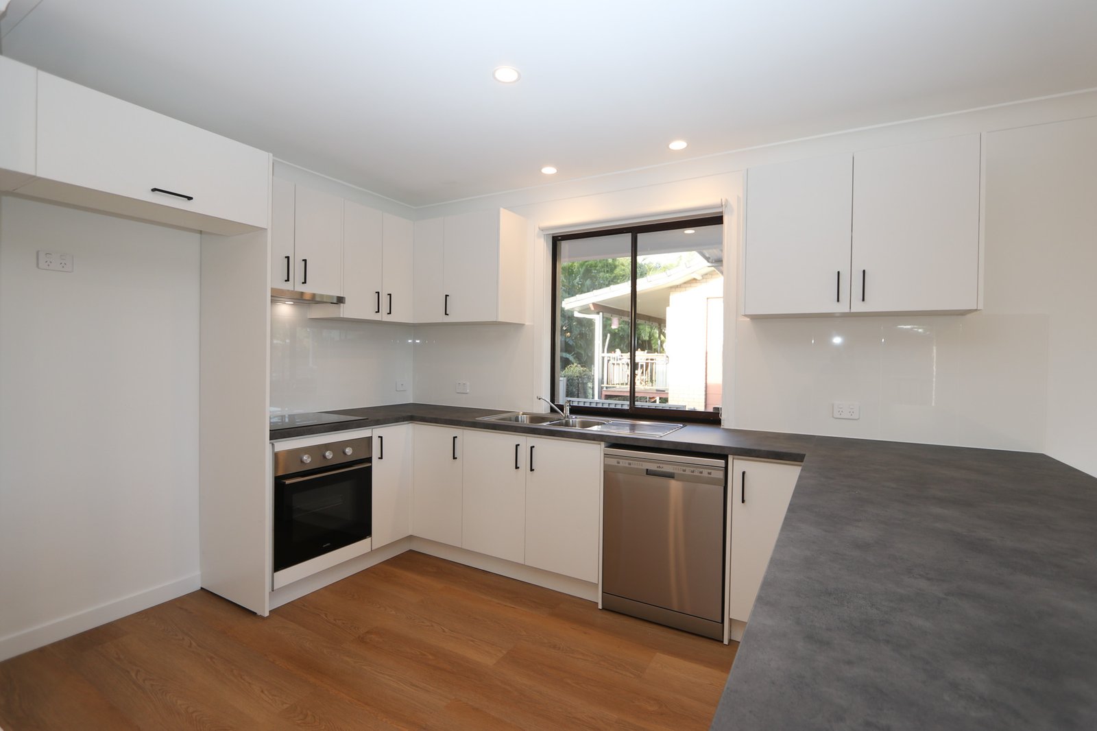 7 Yarran Drive ASHMORE 7