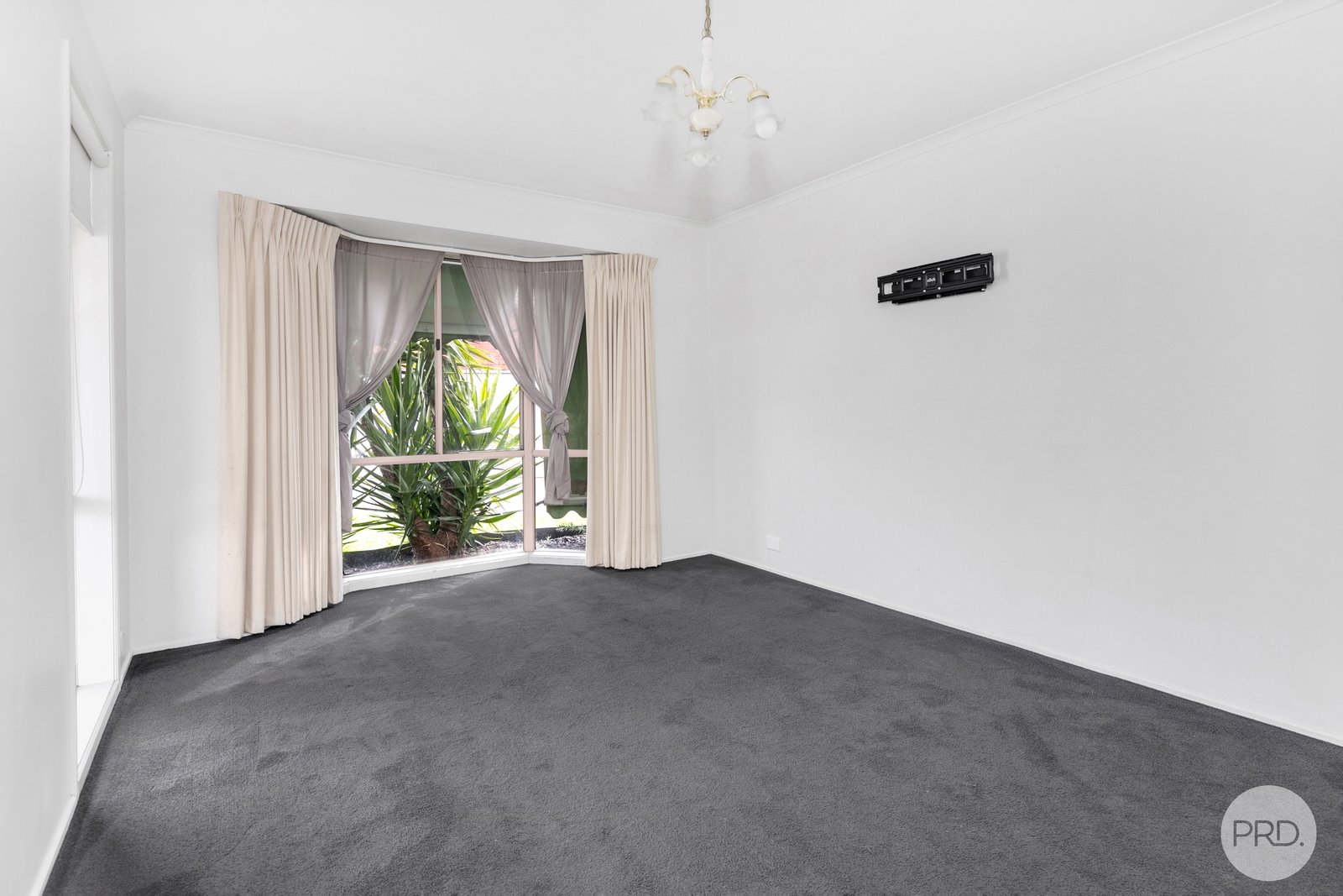 7 Zora Court SEBASTOPOL 2