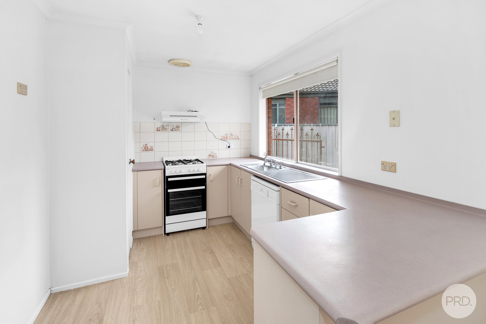 7 Zora Court SEBASTOPOL 4