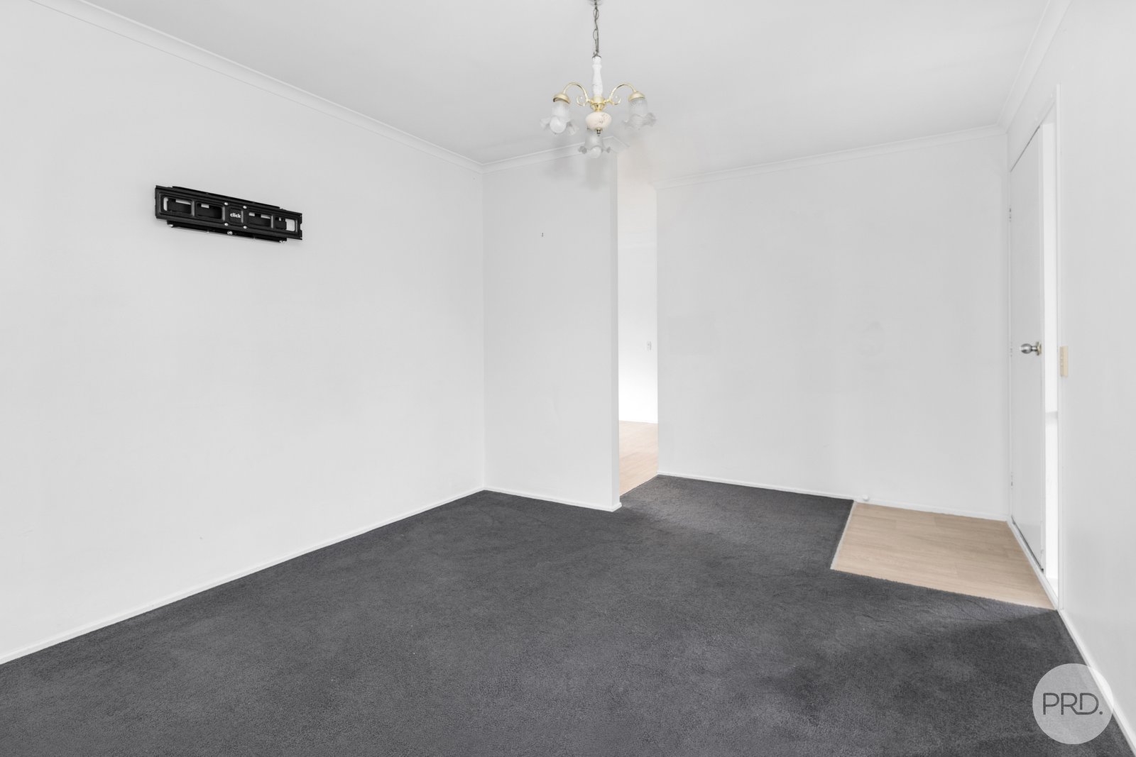 7 Zora Court SEBASTOPOL 11