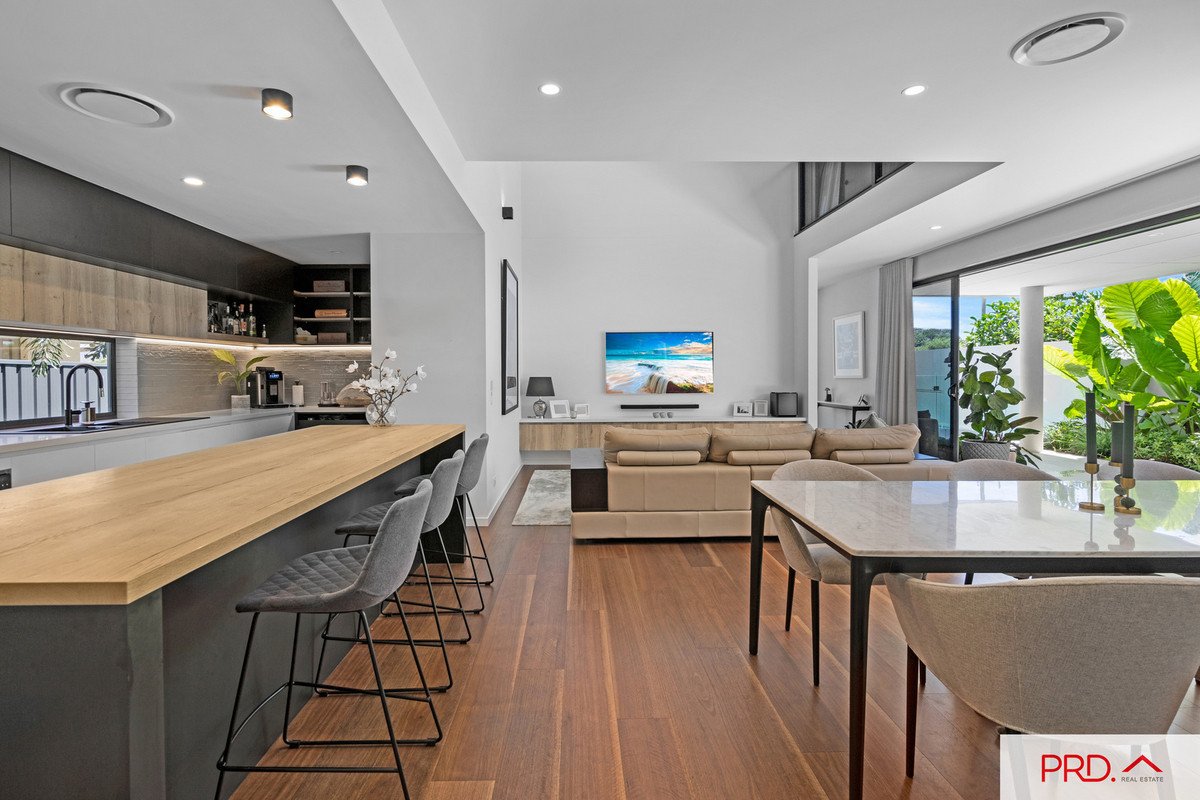 70 Acanthus Avenue Burleigh Heads 4