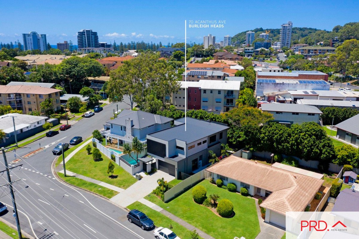 70 Acanthus Avenue Burleigh Heads 19