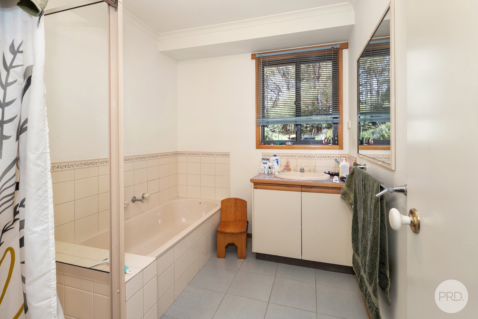 70 Andrew Drive HADDON 11
