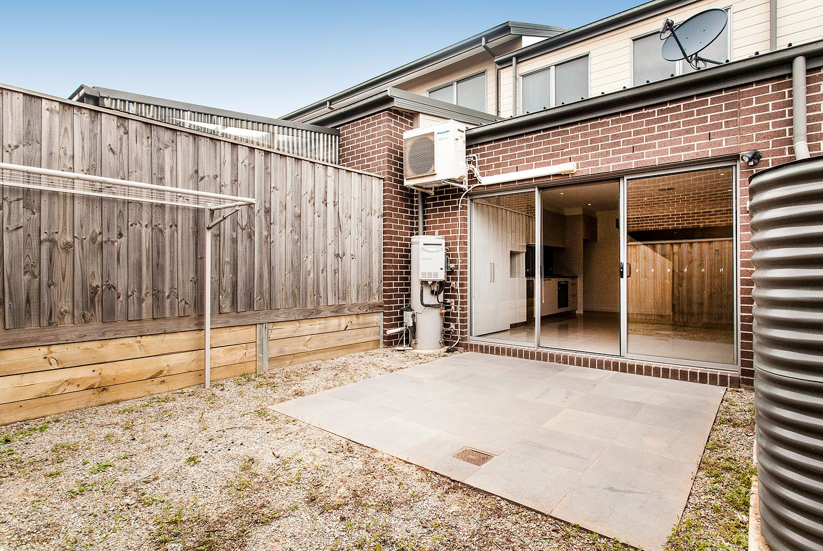 Real Estate and Property in 70 Artesian Avenue, Wantirna South, VIC