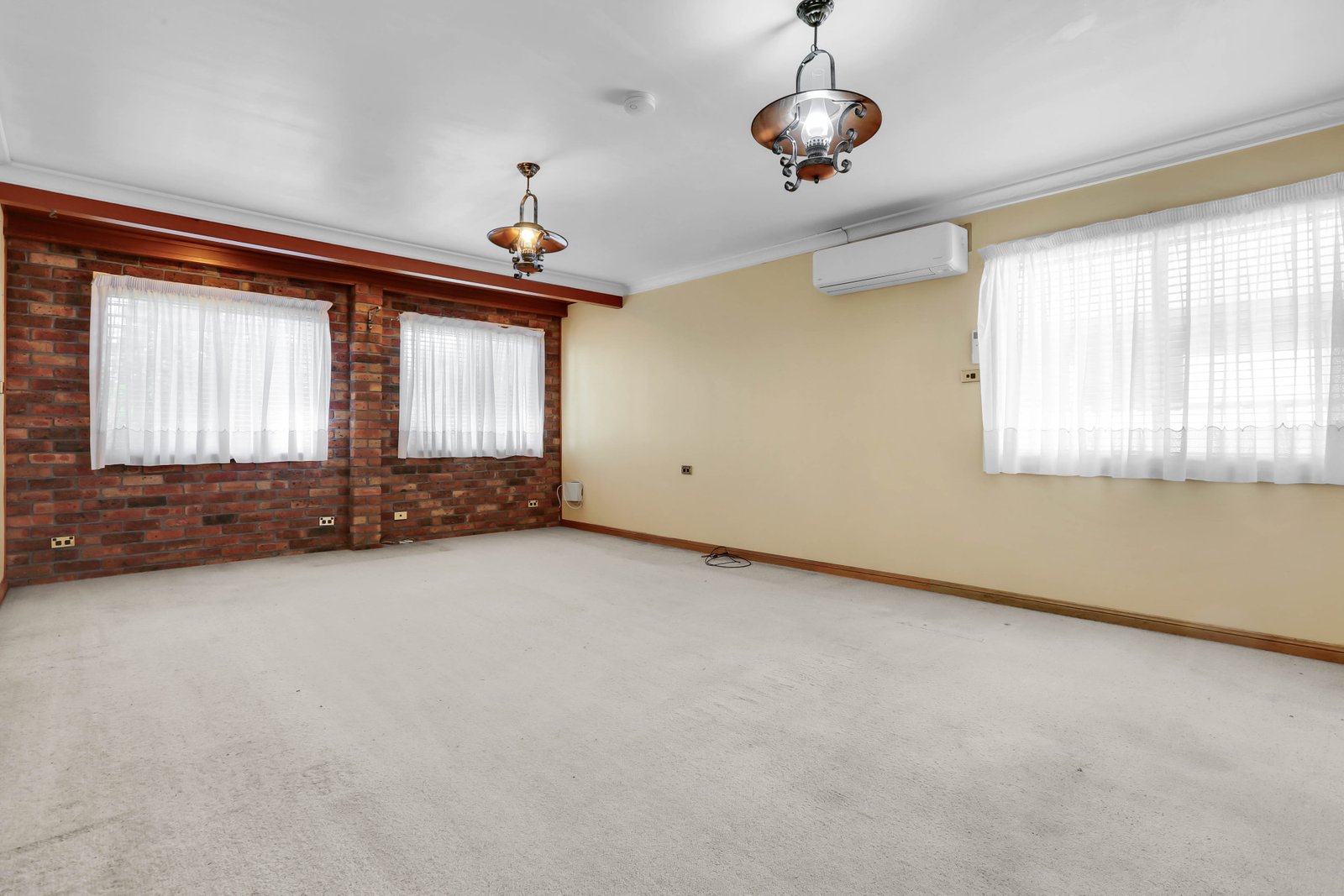 70 Bambil Crescent DAPTO 4